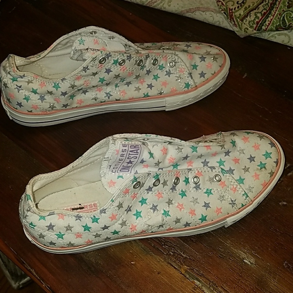 Converse size 6